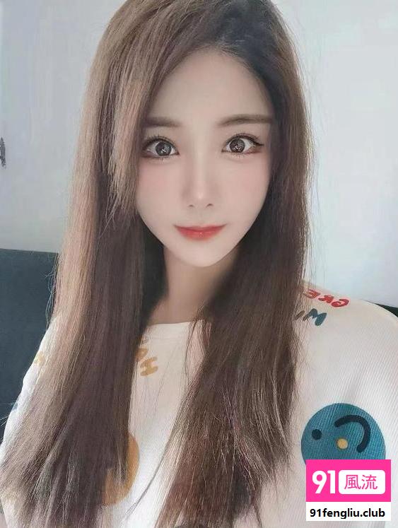 大熊反差颜值绾绾